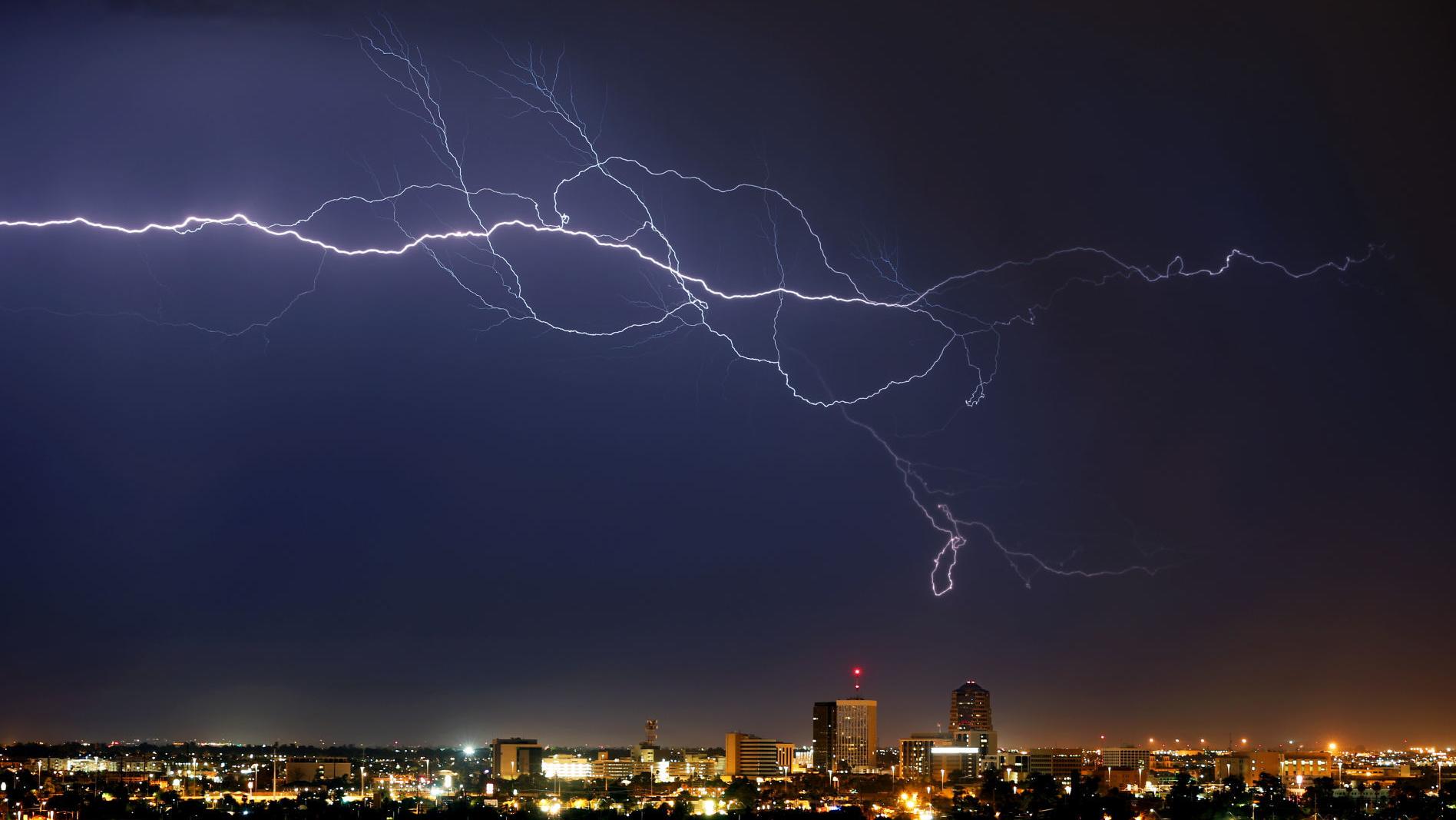 Tucson's monsoon start on horizon, but there's slight chance for early rain